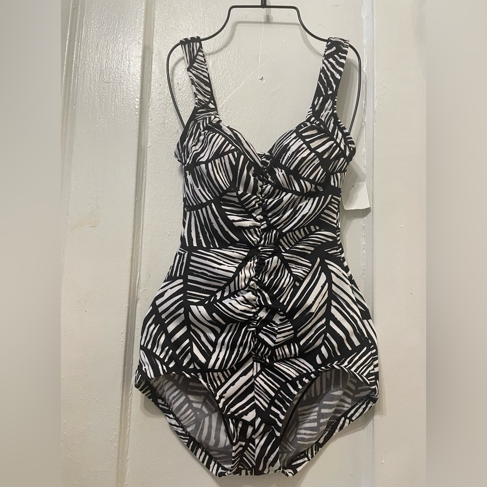 Maxine of Hollywood Black and White One Piece Swimsuit